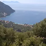 Vasilikos -green Poros Village