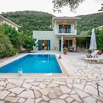 Vasilikos -green Poros Village Mikros Gialos