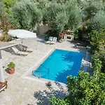 Vasilikos -green Poros Village Villa *