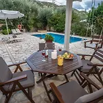 Vasilikos -green Poros Village Mikros Gialos
