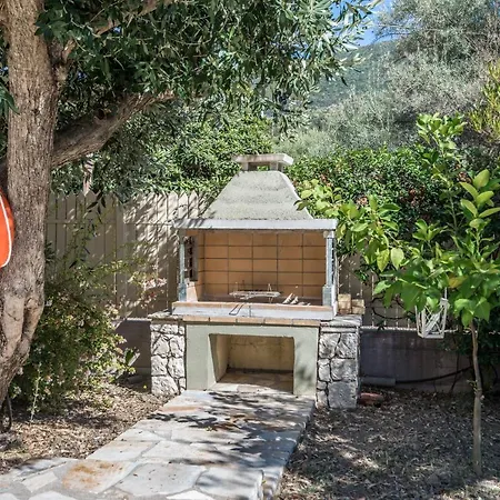 Vasilikos -green Poros Village Villa *