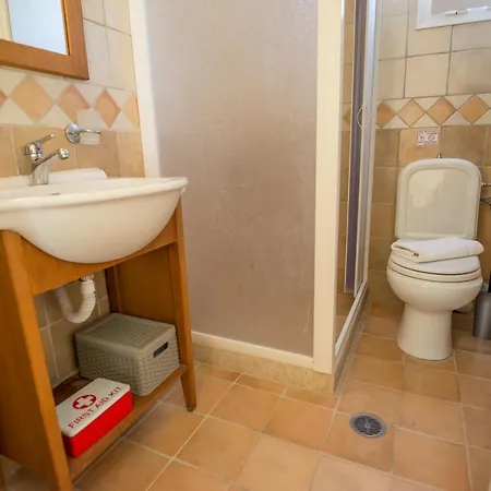 Vasilikos -green Poros Village Willa Mikros Gialos