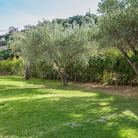 Vasilikos -green Poros Village Willa *